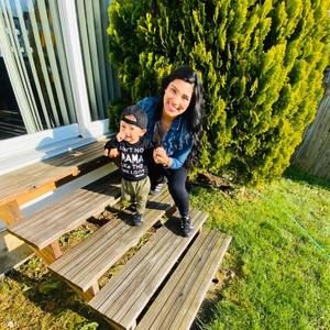 Meet your Posher, Ana